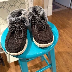 Women’s Faux Fur Lined Dark Gray Hey Dudes